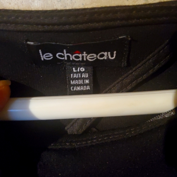 29. Le Chateau Short Sleeved Open Back Top - Picture 3 of 3